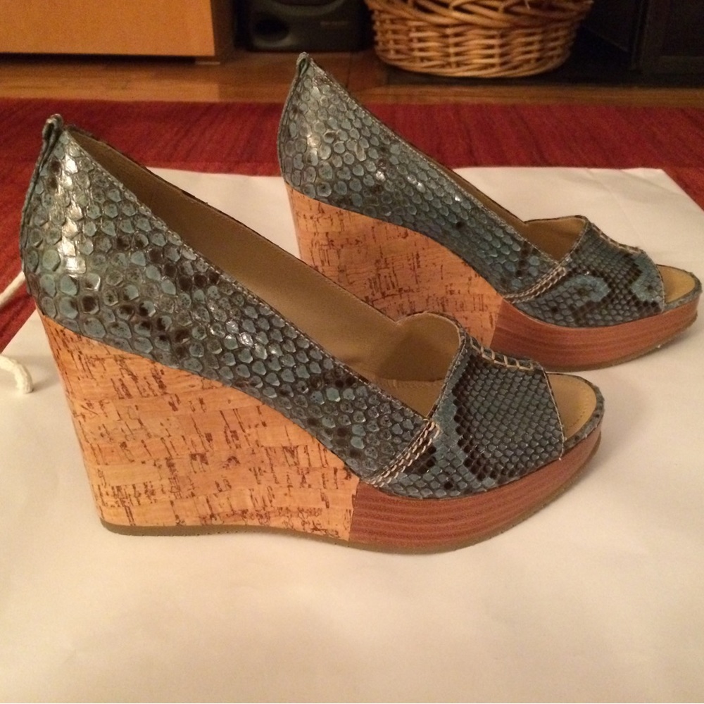 HOGAN Women’s Open-toe Platform Wedges Limited Edition Blue Python Size 8.5/9